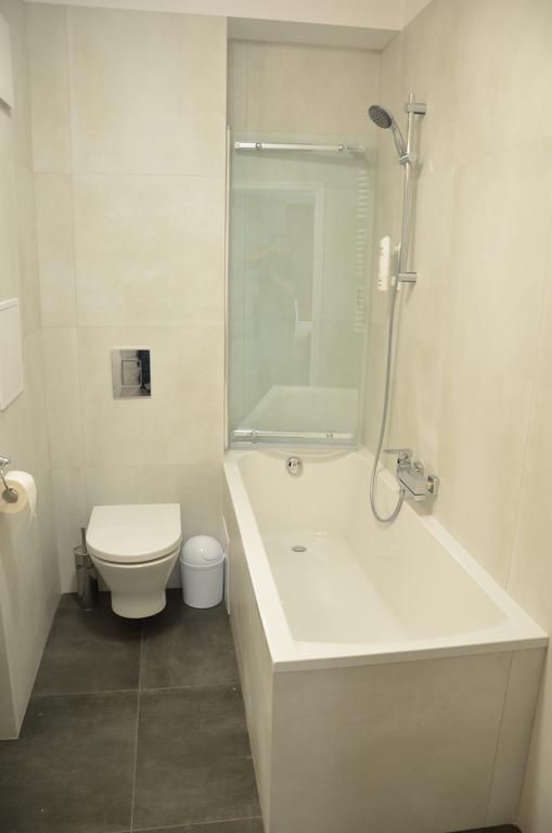 Apartamenty Oxygen Delux Warschau Exterior foto